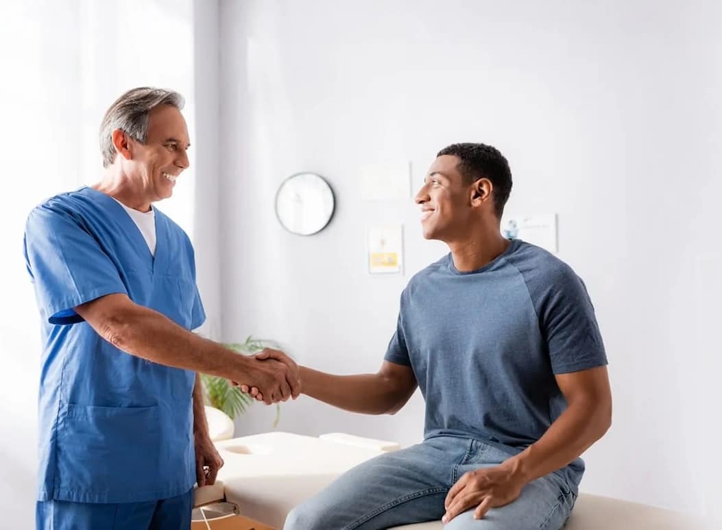 Shake Hand Img