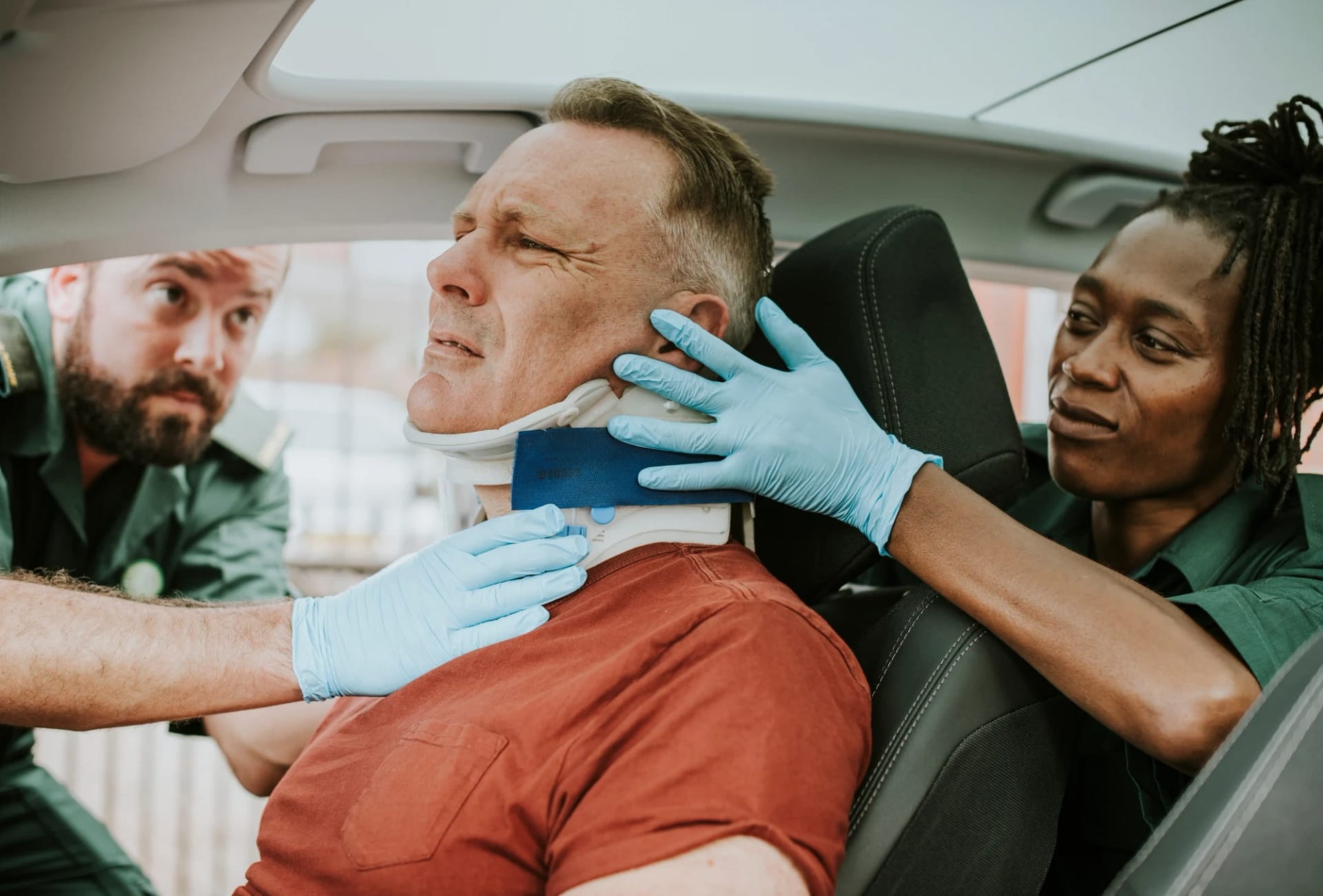Imagen de un latigazo cervical