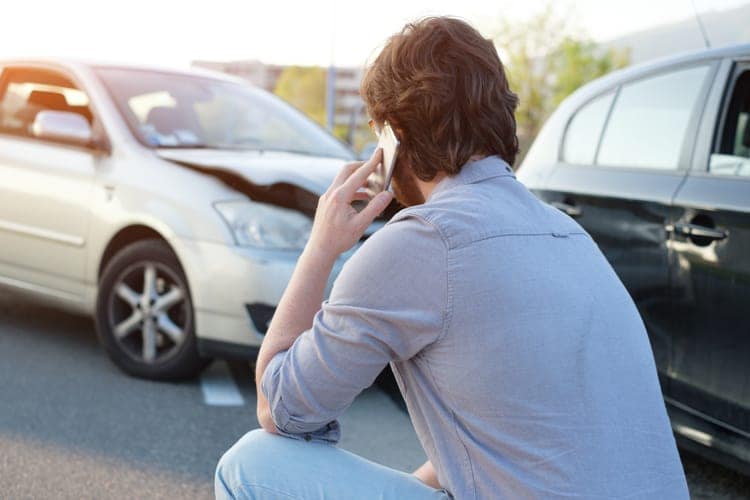 Qué hacer después de un accidente de coche