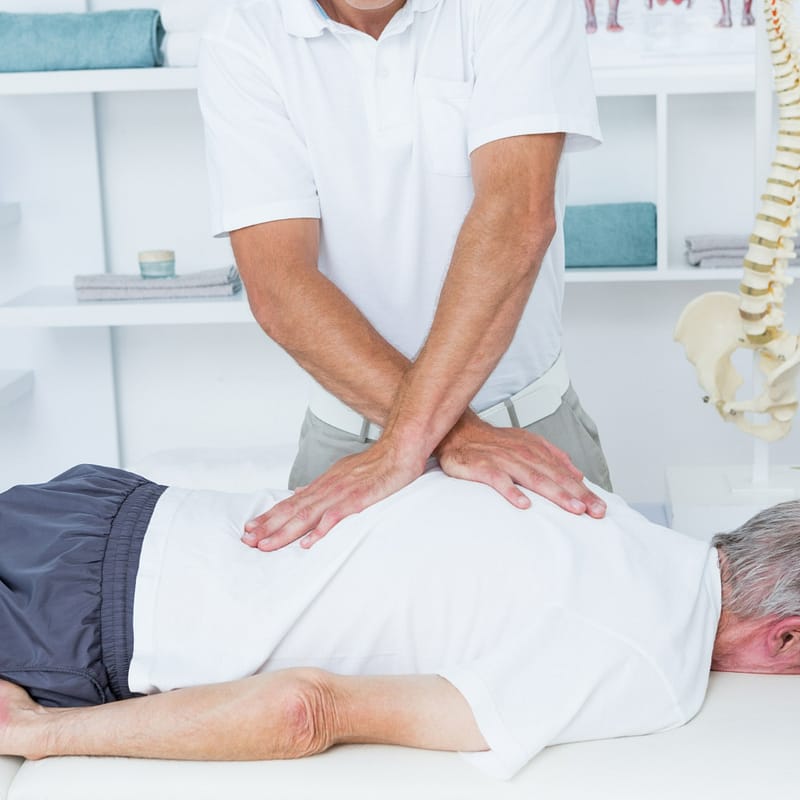 Tratamiento holístico del dolor de cuello y espalda
