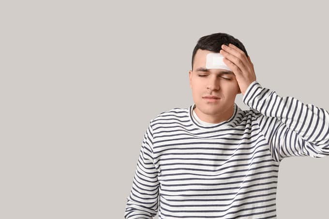 el cuidado quiropráctico ayuda con las conmociones cerebrales