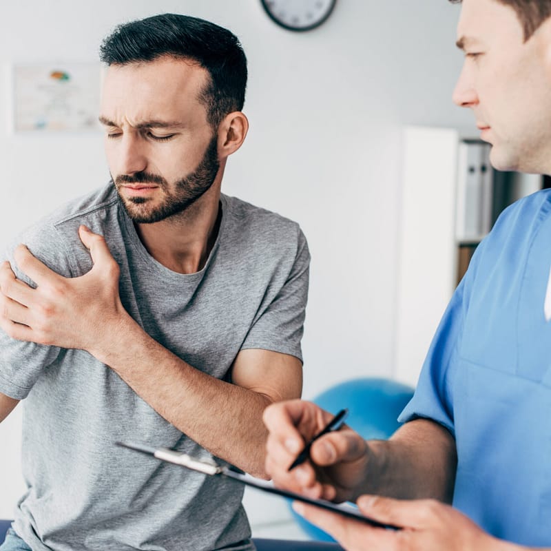 How to Treat a Broken Shoulder