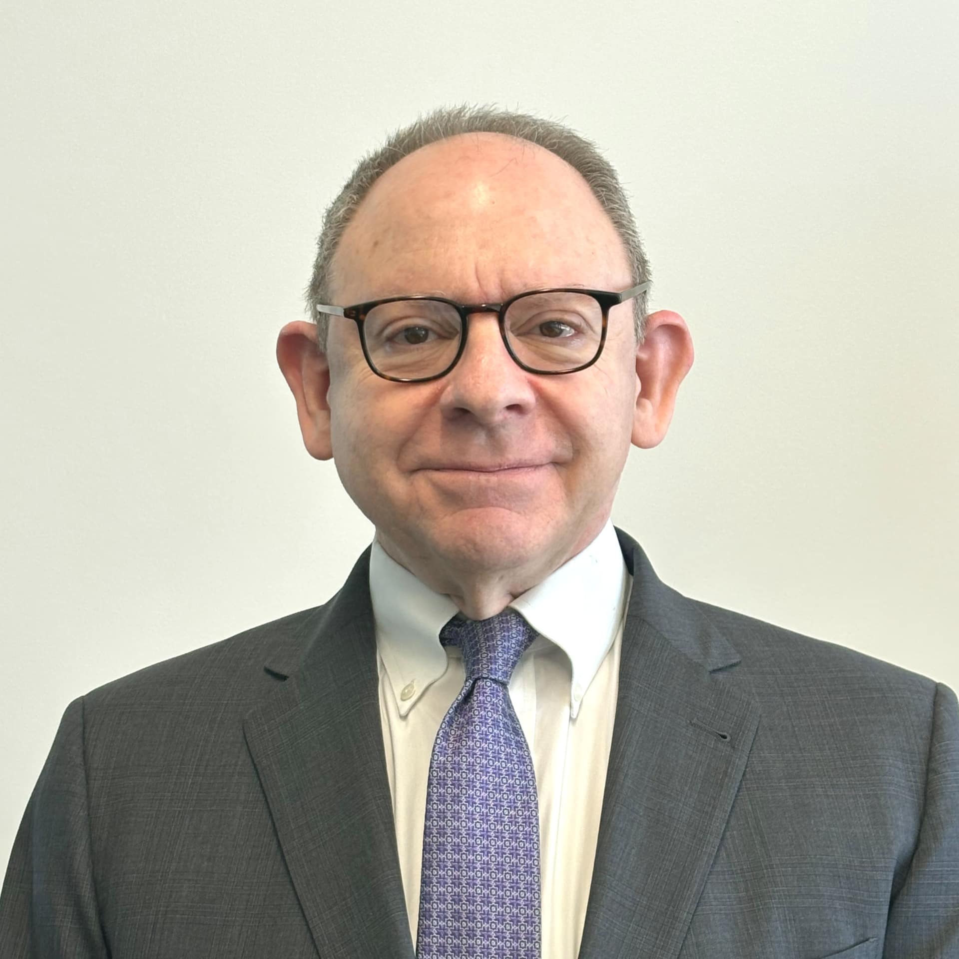 Stephen Berger, abogado especializado en lesiones personales en la oficina de El Segundo, California.