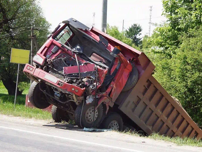 Santa Clarita Truck Accident Lawyers